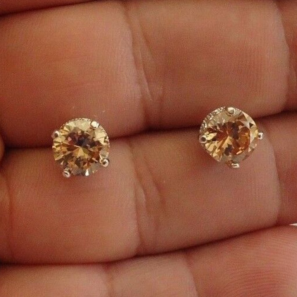Stunning 5 Ct Champagne Silver Earrings